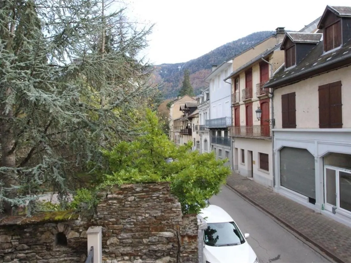 Charmant T2 A Luchon - 46M², Balcon Sud-Est, Proche Thermes, Ideal 4 Pers, Tout Confort. - Fr-1-313-174 Bagneres-de-Luchon Apartment